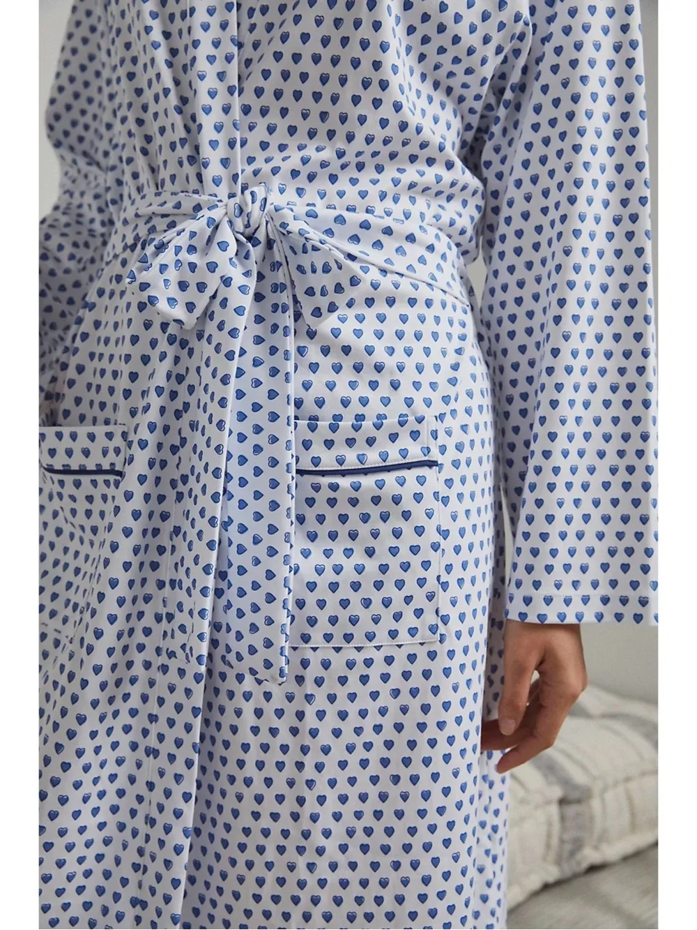 Roller Rabbit Axel Hearts Kimono Robe - Picture 4 of 12